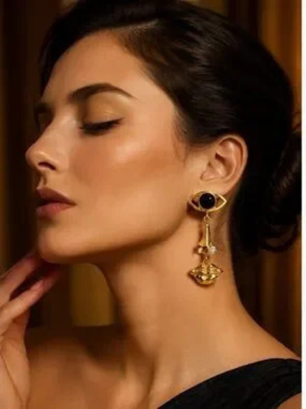 Artisan Face Silhouette Gold Drop Earring
